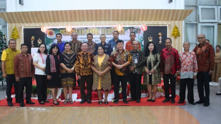 Pemkab Kupang Rayakan Natal Bersama