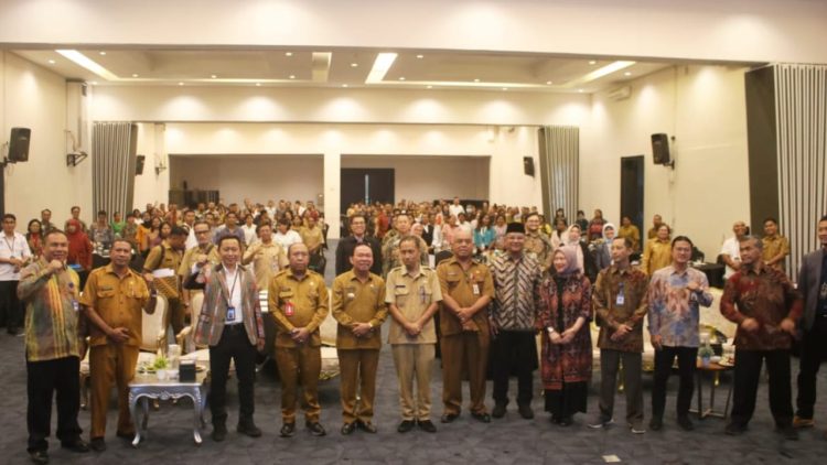 Bupati Kupang Buka Pelatihan Peningkatan Kompetensi Guru dan Tenaga Kependidikan