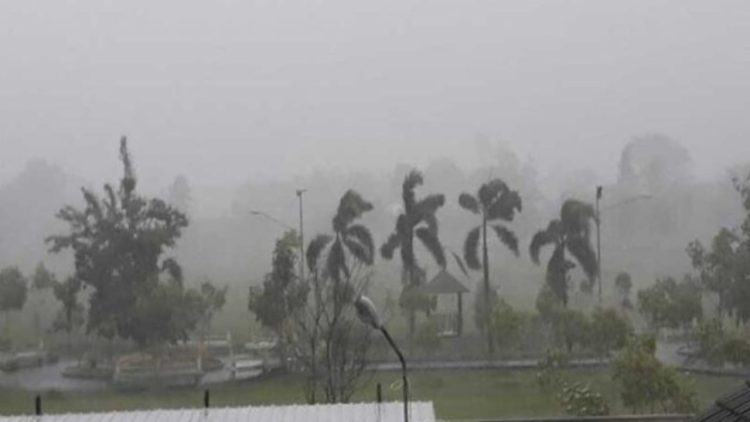 Waspada Cuaca Ekstrem di NTT, BMKG Peringatkan Potensi Bencana Hidrometeorologi