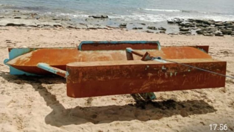 Kapal Selam Mini Misterius Ditemukan di Rote Ndao, Muatannya Alkitab Bahasa Somalia