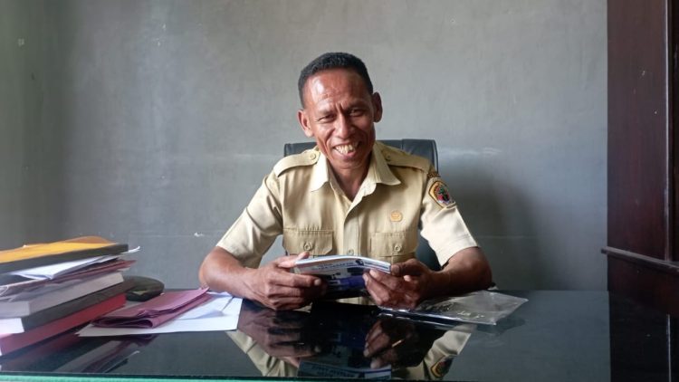 Ayub Abson Nenogasu: Membangun Desa Oemasi yang Lebih Maju dan Sejahtera