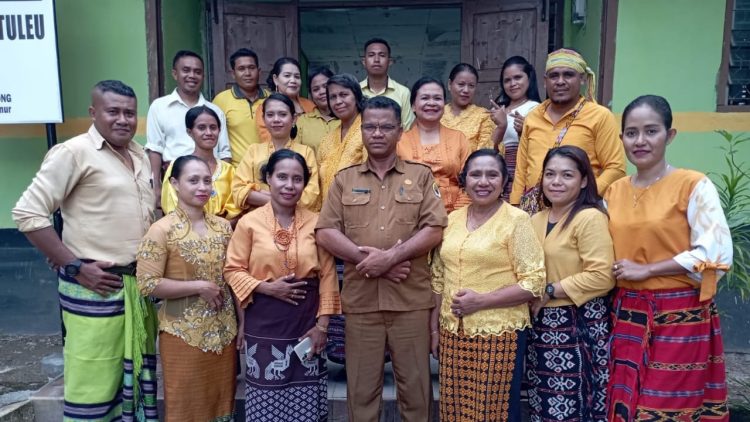 Upaya Viktor Imanuel Sanam Meningkatkan Mutu Pendidikan SMP Negeri 1 Fatuleu