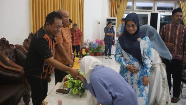 Pemkab Kupang Gelar Buka Puasa Bersama