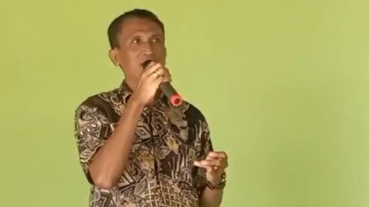 Oktovianus Logo Buke: Memimpin Desa Noelbaki dengan Hati