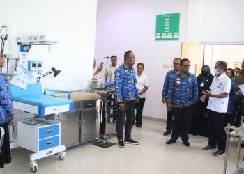 Penjabat Bupati Alexon Lumba Sidak Layanan di RSUD Naibonat
