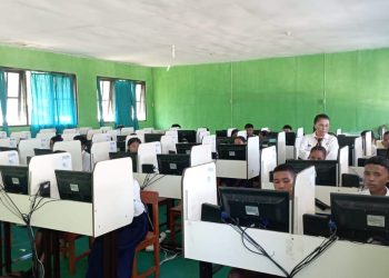 SMPN 1 Kupang Tengah Gelar Ujian Sekolah Berbasis Komputer