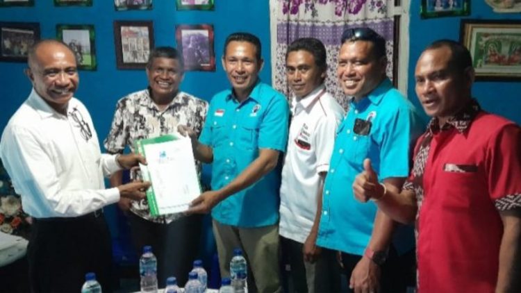 Safari Politik Melki Buraen Terus Berlanjut, Kini Mendaftar di 4 Partai Koalisi