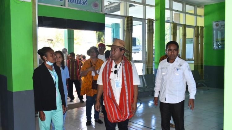 Pj Bupati Kupang Tinjau Pasar, Puskesmas dan Pameran PAUD di Amfoang