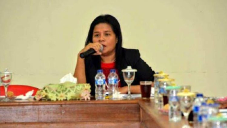 Tanggapan Desy Ballo Terkait Insiden Pj Bupati Marahi Pegawai saat Upacara Bendera