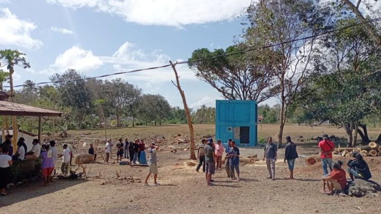 Tak Hanya Pengrusakan Bak Air, Warga Nonbes Juga Keluhkan Penebangan Pohon di Sekitar Sumber Air