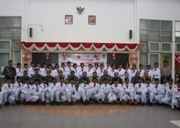 Pj Bupati Kupang Kukuhkan 45 Anggota Paskibraka, Tekankan Patriotisme Pemuda