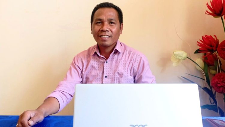 Dua Bulan Menjabat, Oning Fredi Taniu Genjot Mutu Pendidikan di SMPN 1 Kupang Tengah