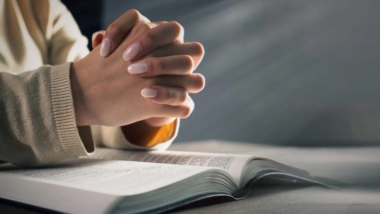 “Pelayanan Kudus Yang Menyembuhkan” Renungan GMIT, Ibadat Minggu 22 September 2024