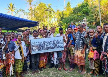 Paket Bersatu Komitmen Berdayakan Lembaga Adat