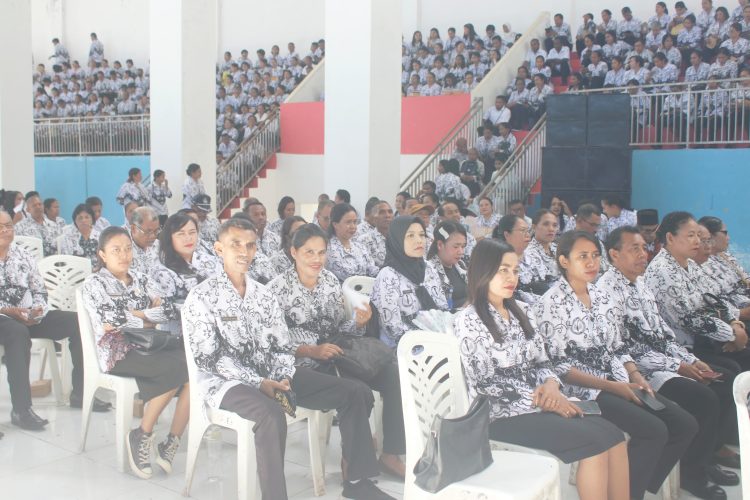 Saatnya Menghargai Profesi Guru, Bersama Menjadi Hebat Untuk Membangun Indonesia yang Kuat