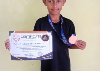 Anjelus Syukur Teguh Timu Nitti Kembali Meraih Prestasi Gemilang dengan Meraih Medali Perak dalam Olimpiade Sains Nasional (OSN) Fisika 2025 Tingkat SMA