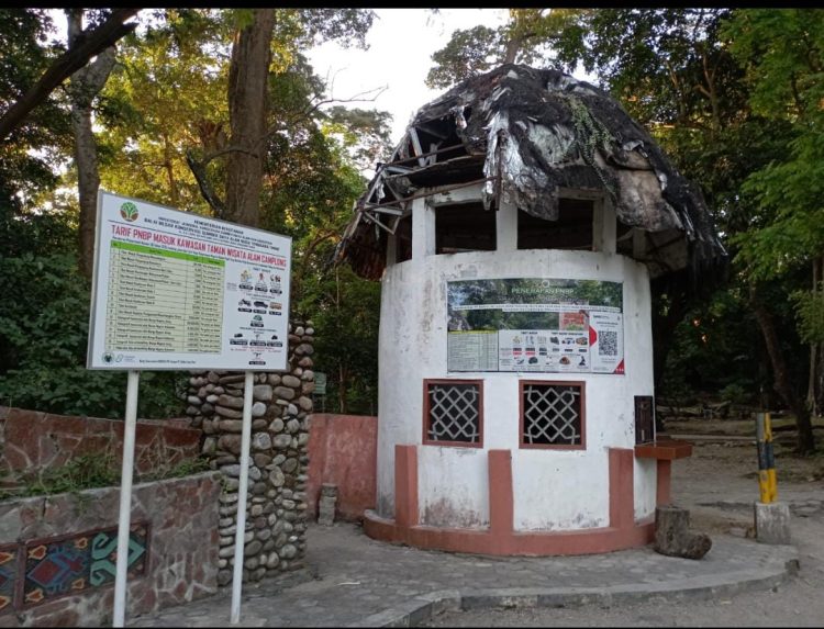 Taman Wisata Alam Camplong Kondisi Fisik yang Kurang Terawat