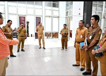 KEPALA DINAS PENDIDIKAN DIANCAM DIBERHENTIKAN OLEH BUPATI KUPANG KARENA PENEMPATAN P3K SEMENA-MENA OLEH KARENA PERTIMBANGAN POLITIK DAN FAKTOR SUKA TIDAK SUKA