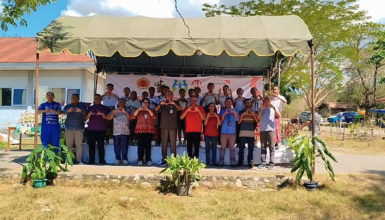 Plt. Asisten 1 Sekda Kabupaten Kupang Hadiri Perayaan Hari Anak Nasional di Kecamatan Takari