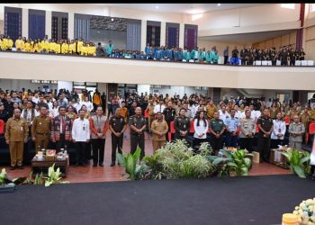 BUPATI KUPANG HADIRI SEMINAR ILMIAH HUT KE-80 KEJAKSAAN RI TINGKAT PROVINSI NTT