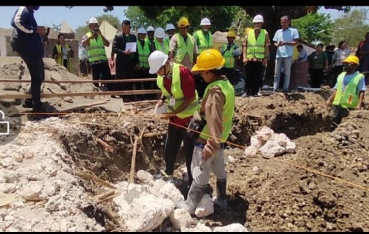 Kadis Pendidikan Kabupaten Kupang Letakkan Batu Pertama Revitalisasi SD Inpres Kaniti