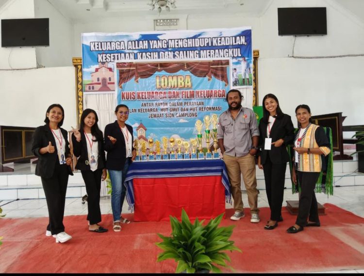 Perayaan Bulan Keluarga di GMIT Jemaat Sion Camplong “Memperkuat Ikatan Keluarga dalam Semangat Iman”