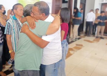 Palu diketok. Ruang sidang Tipikor PN Kupang Pecah