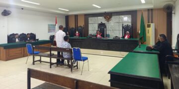 Tok! Palu Terakhir Kasus Oenuntono: 1 Bebas, 5 Dihukum. Antonius Johanis 3 Tahun, Zakarias Malamau 1 Tahun