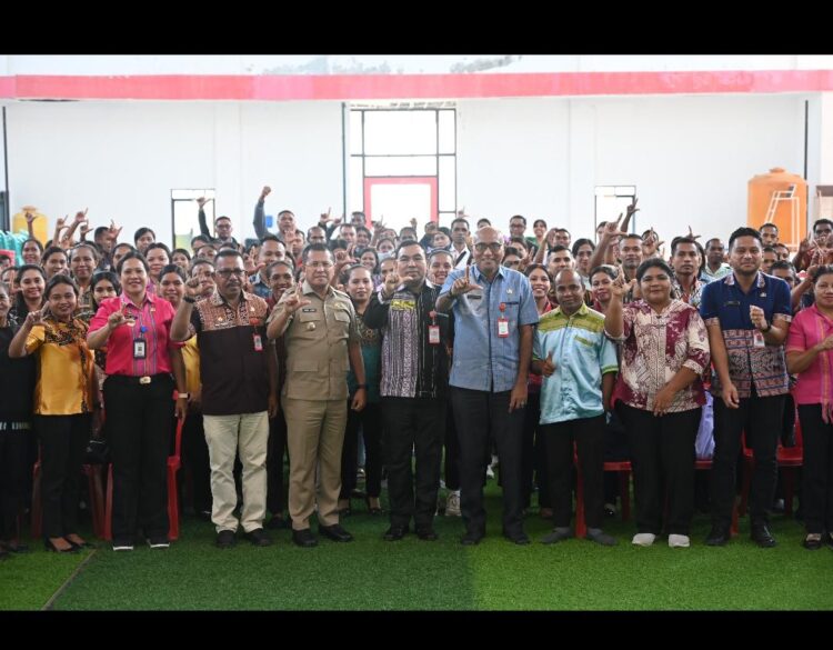 PERJUANGKAN NASIB 631 GURU PPPK, BUPATI KUPANG INSTRUKSIKAN PENATAAN TOTAL JAM MENGAJAR DAN SIAP KAWAL KE KEMENTERIAN