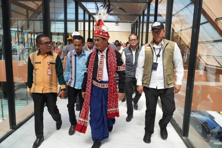Gerak Cepat Mentan Amran Kirim Bantuan Pangan 75,4 milyar untuk bencana di NTT