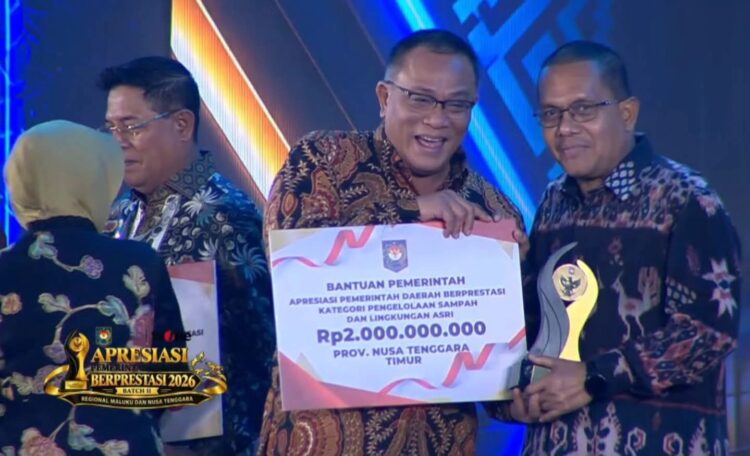 Gubernur NTT Bawa Pulang Penghargaan Nasional dan Dana Hibah Rp4 Miliar​