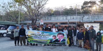 Terima Kasih Usman Husin, Tangis Haru Orang Tua di Tenau Kupang Saat Anaknya Berlayar Kuliah