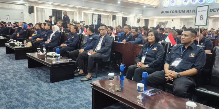 ​Menuju Target Tiga Besar Pemilu 2029, 400 Kader NasDem NTT hingga Papua Gelar NasDem Tower Tour