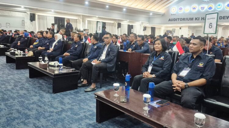 Menuju Target Tiga Besar Pemilu 2029, 400 Kader NasDem NTT hingga Papua Gelar NasDem Tower Tour