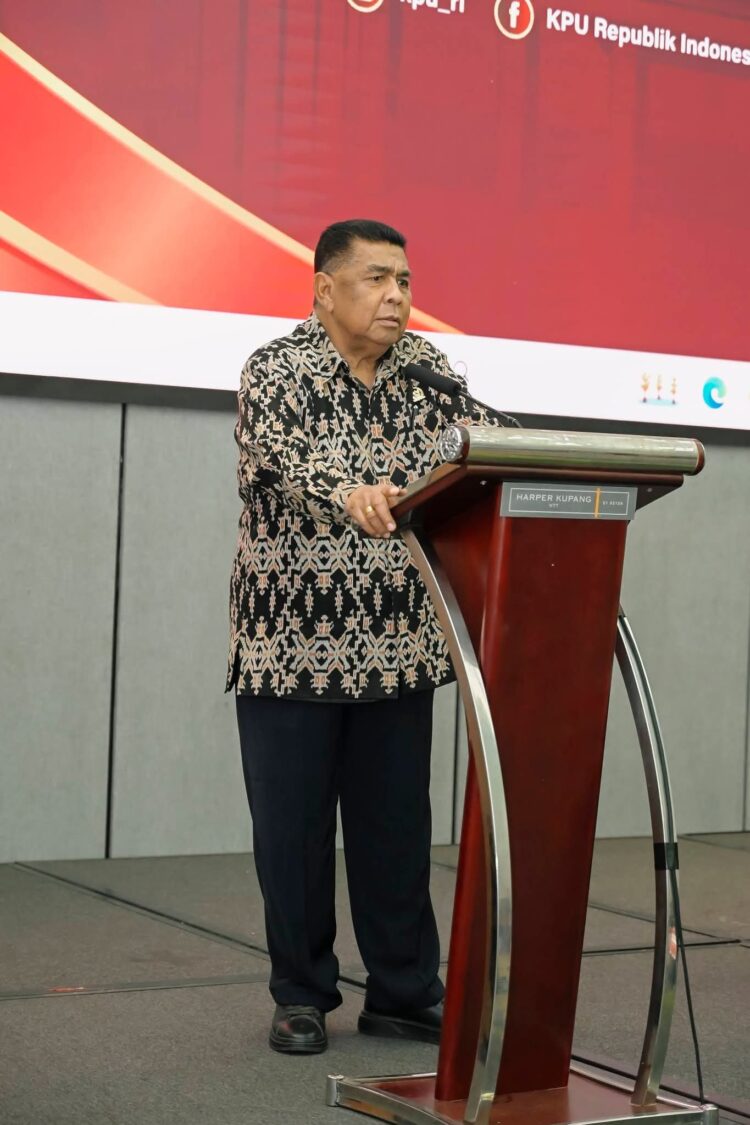 Esthon Foenay Ingatkan Generasi Muda: Politik Bukan Sekadar Baliho, tapi Menjaga Kepercayaan Rakyat